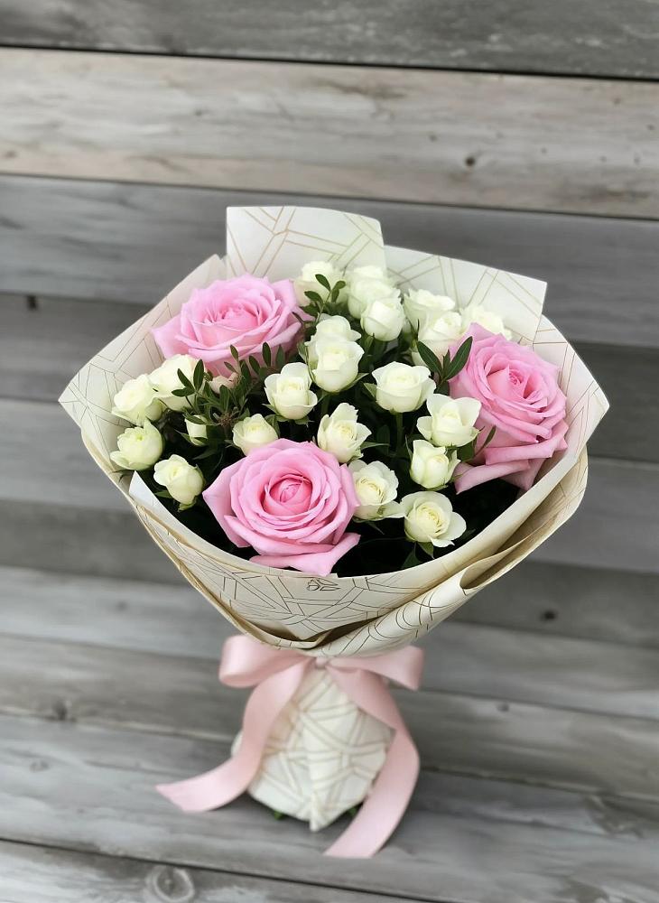 Букет цветов из: Розы в Гальчино
