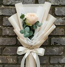 Букет цветов из:  Розы в Гальчино