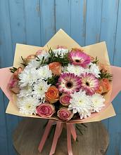 Букет цветов из:  Розы, Герберы и Хризантемы в Гальчино