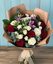 Букет цветов из:  Розы и Альстромерии в Гальчино