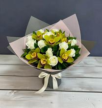 Букет цветов из:  Орхидеи и Розы в Гальчино