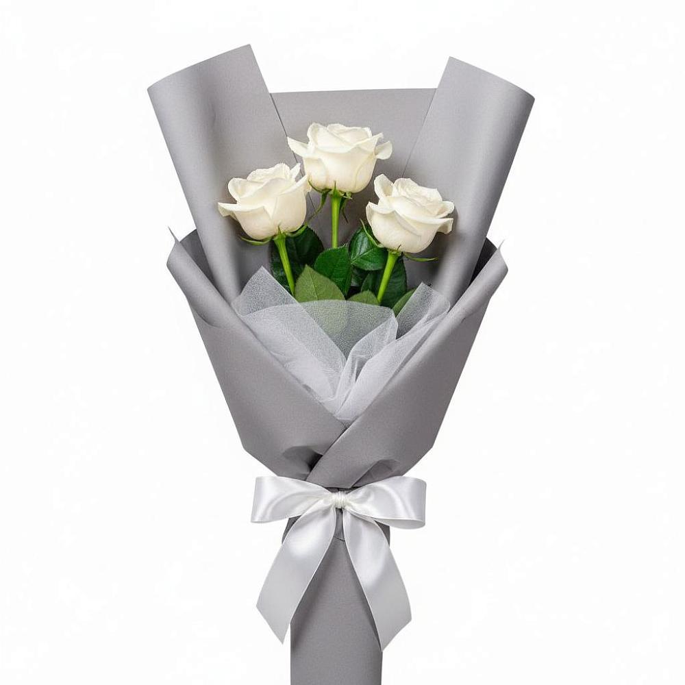 Букет 3 белые розы в Гальчино