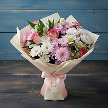 Букет цветов из:  Хризантемы, Альстромерии и Розы в Гальчино